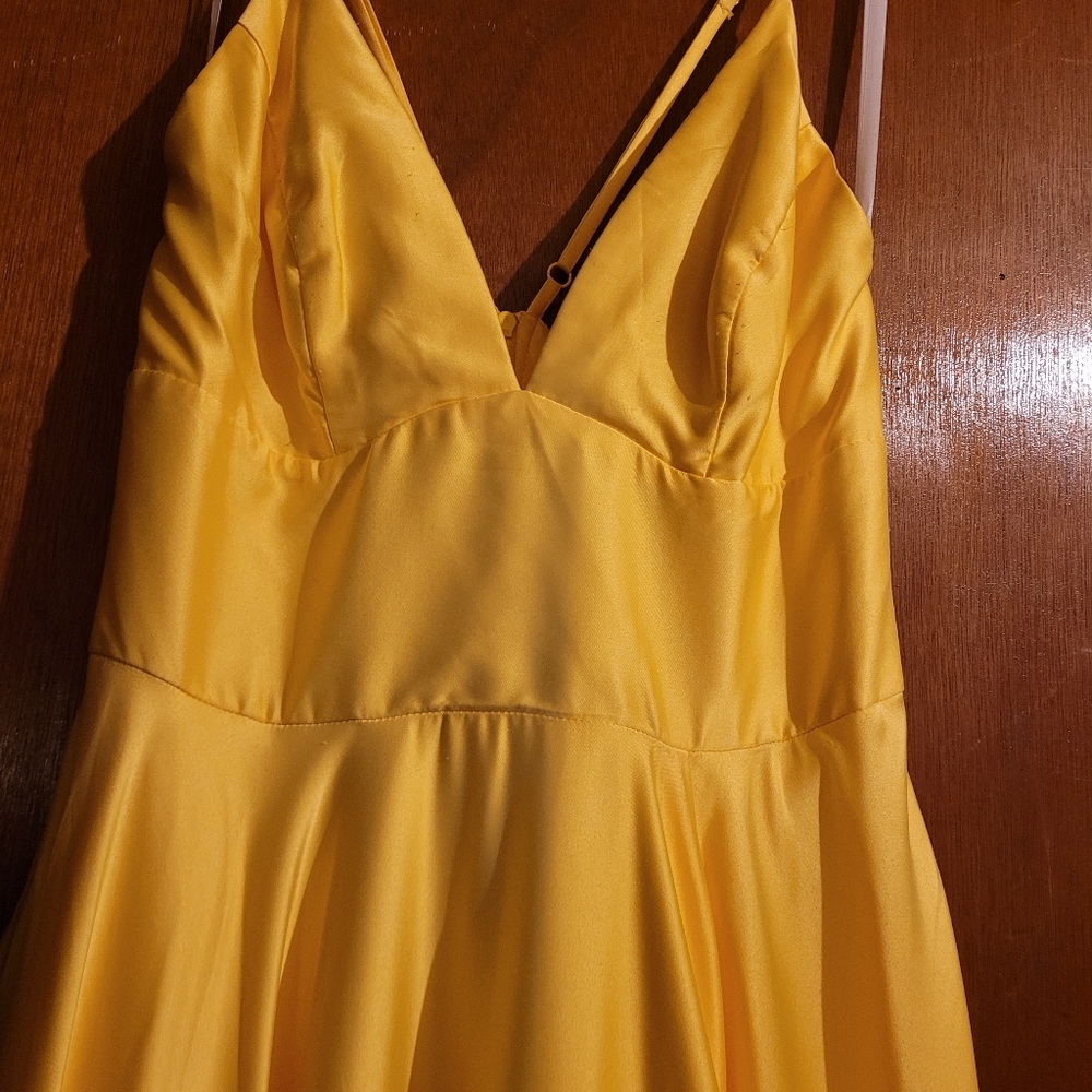 Prom Dress - Picture 3 of 8